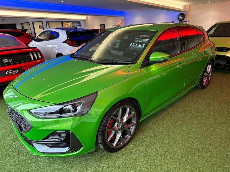 FORD FOCUS